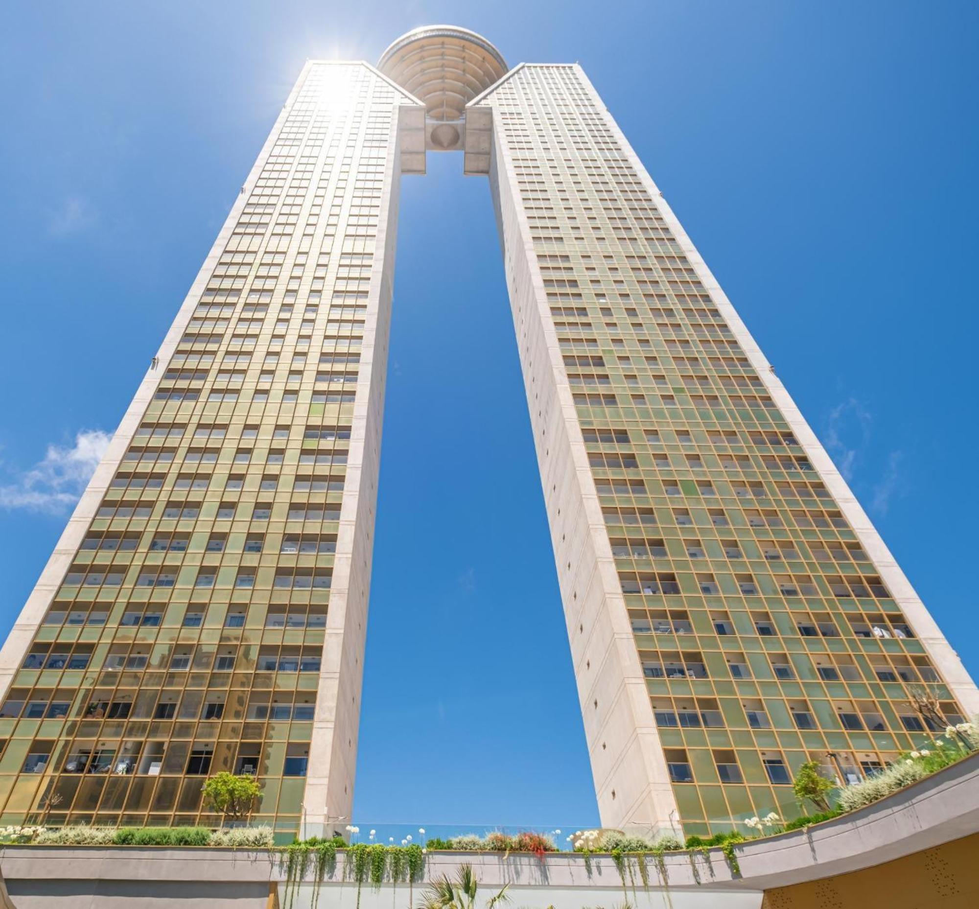 Intempo Sky Apartment 26 Floor Seaview Benidorm Bagian luar foto