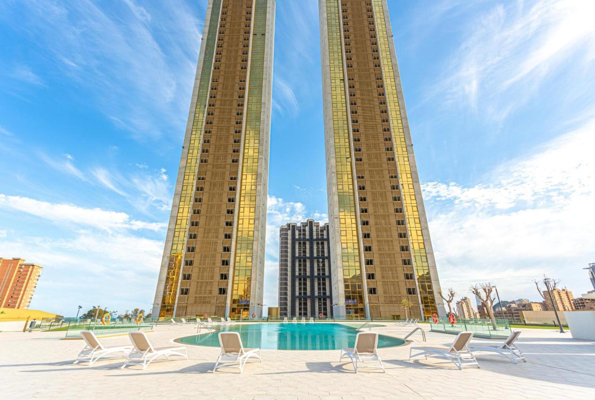 Intempo Sky Apartment 26 Floor Seaview Benidorm Bagian luar foto