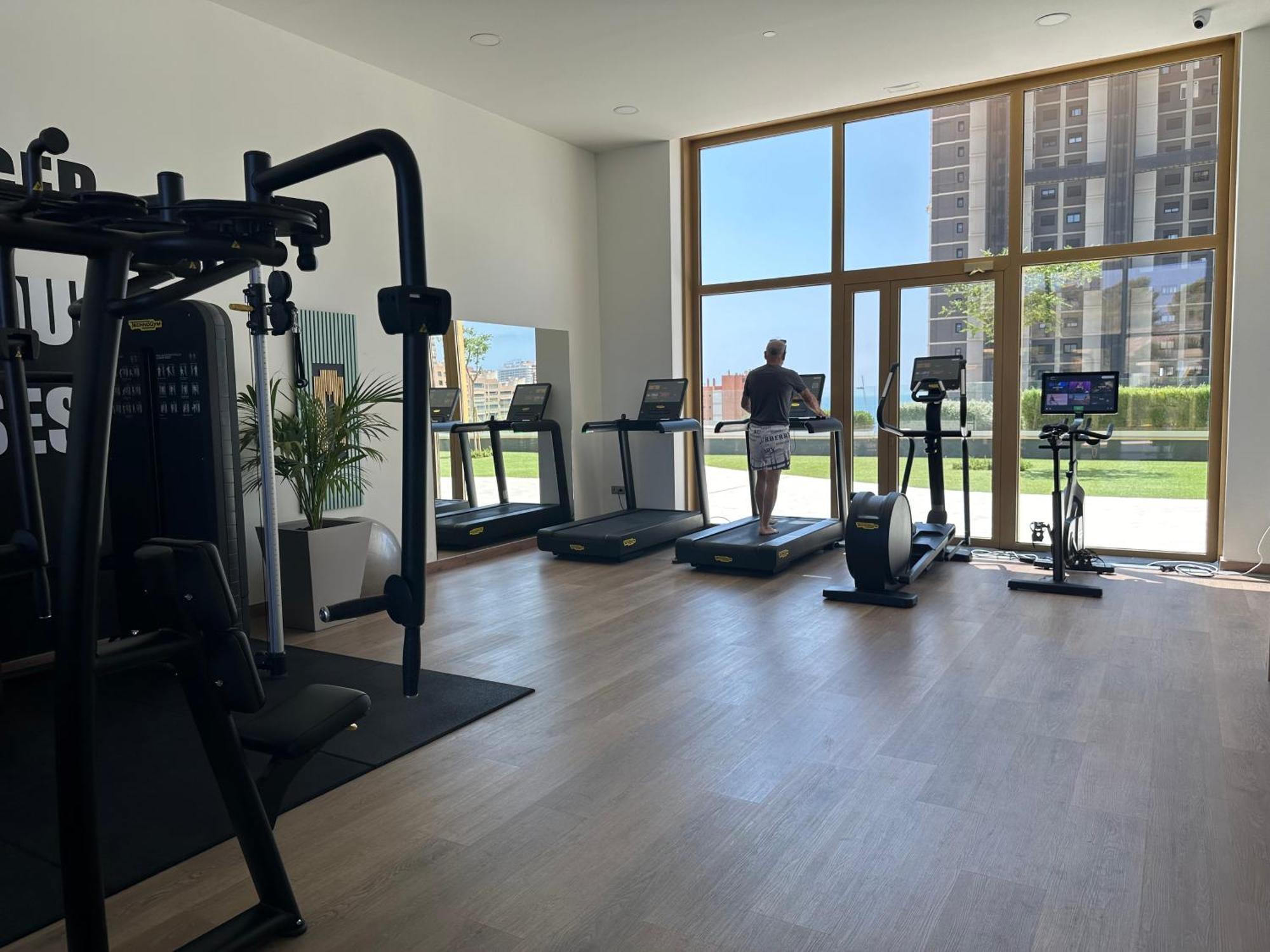 Intempo Sky Apartment 26 Floor Seaview Benidorm Bagian luar foto